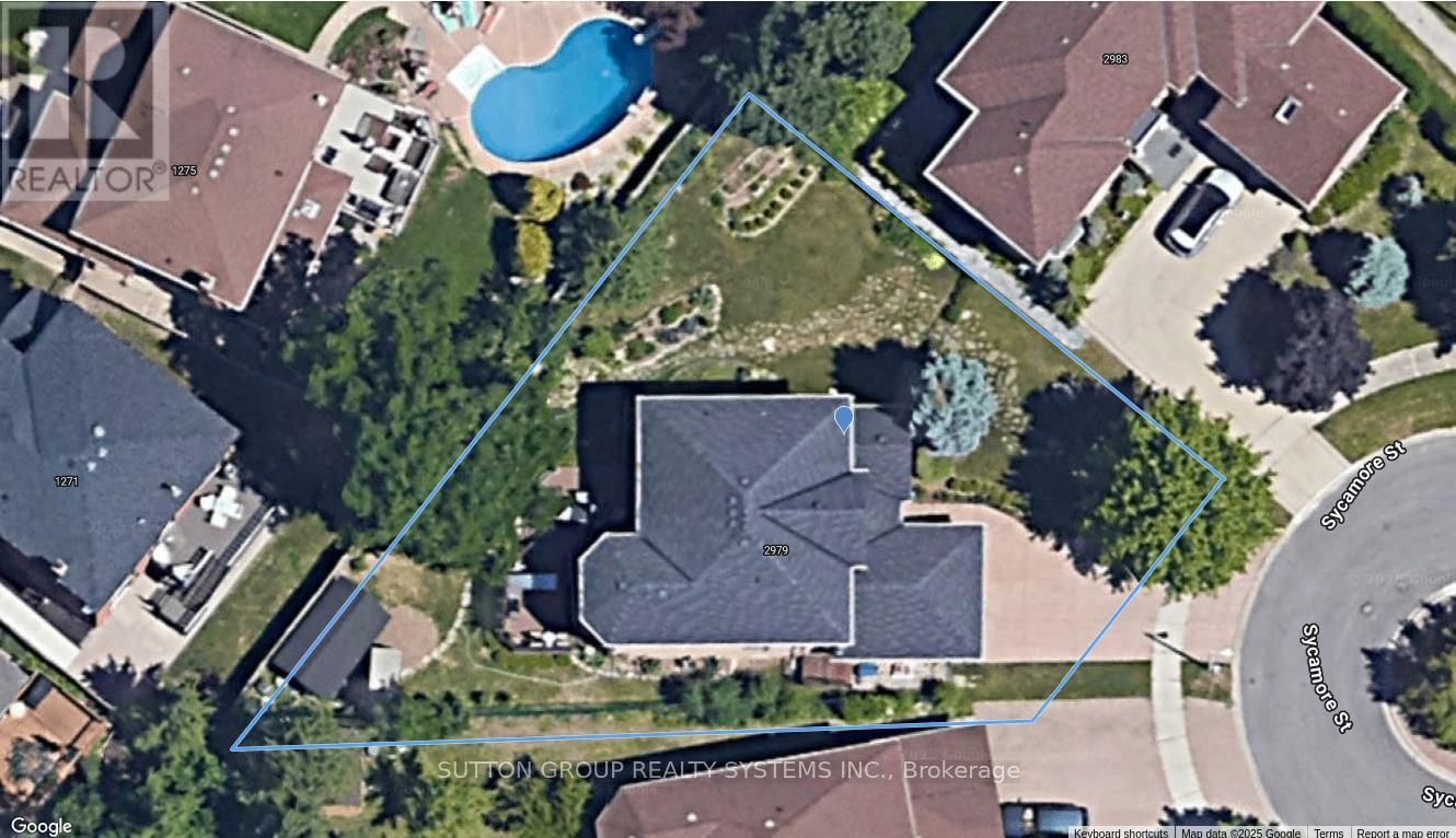2979 SYCAMORE STREET Image 48