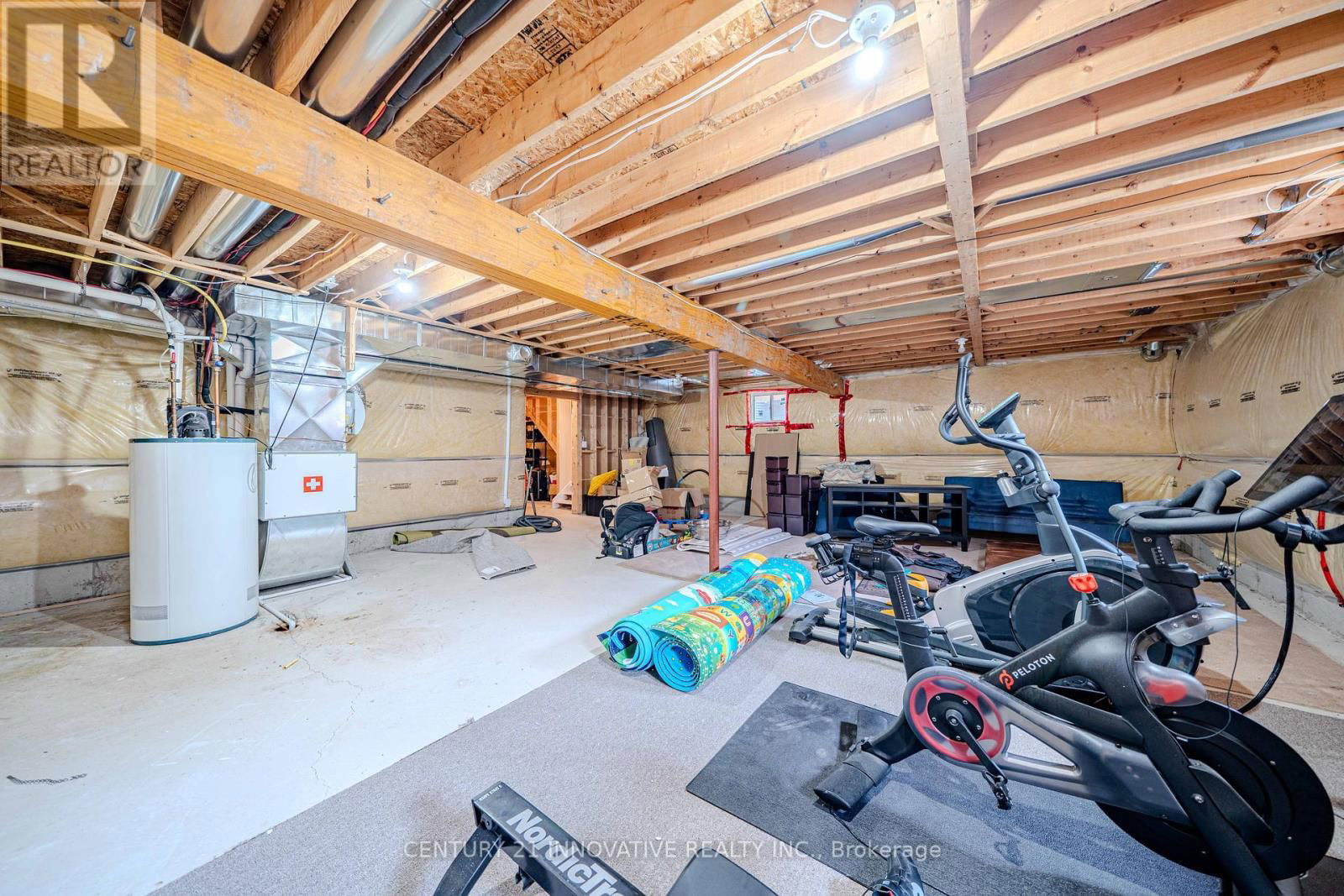 960 DICE WAY Image 41