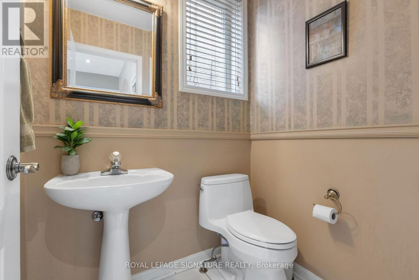 3807 DEEPWOOD HEIGHTS Image 20
