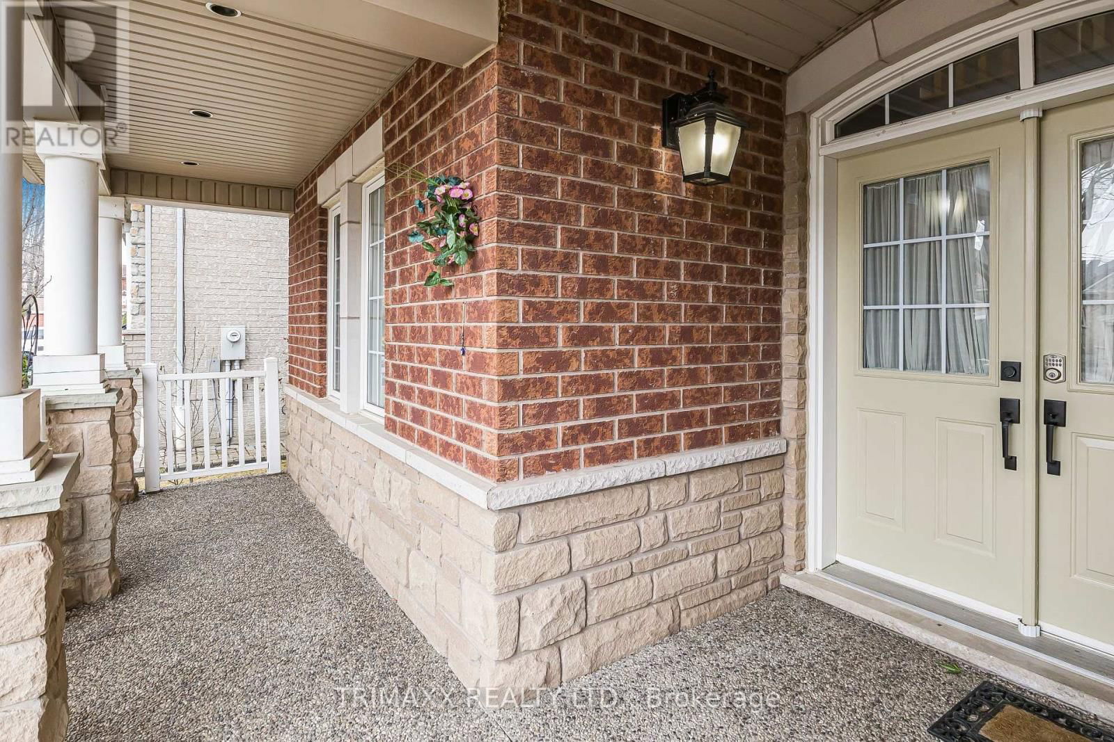 3 TURRET CRESCENT Image 3
