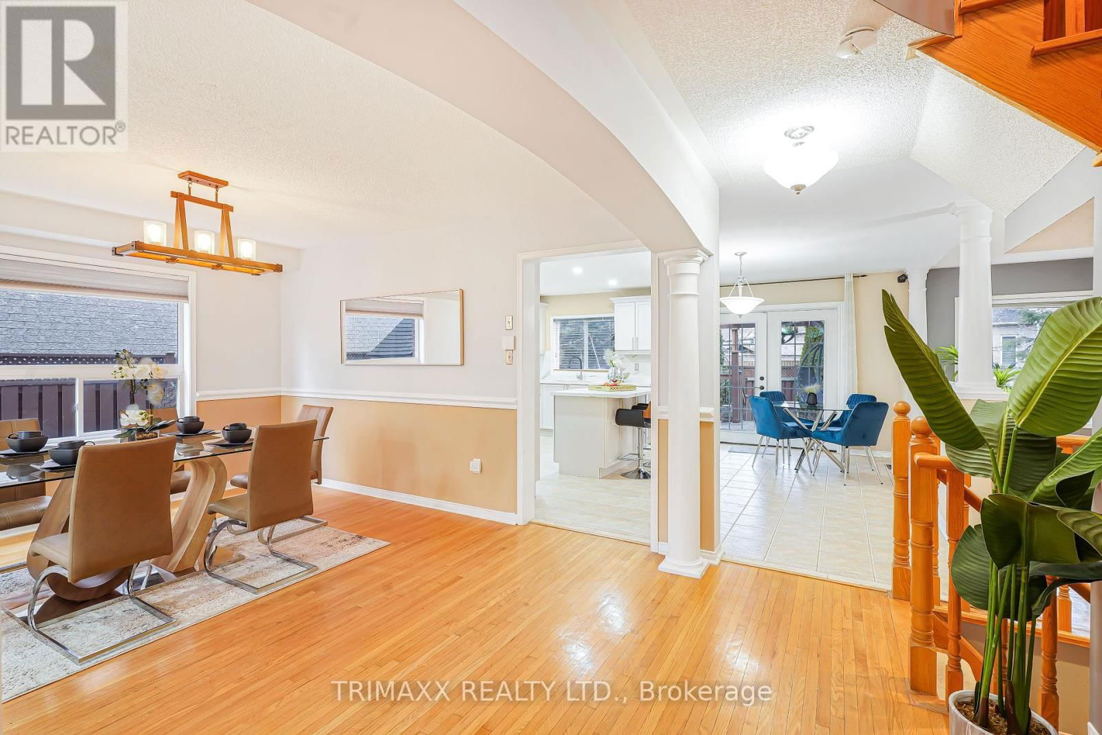 3 TURRET CRESCENT Image 7