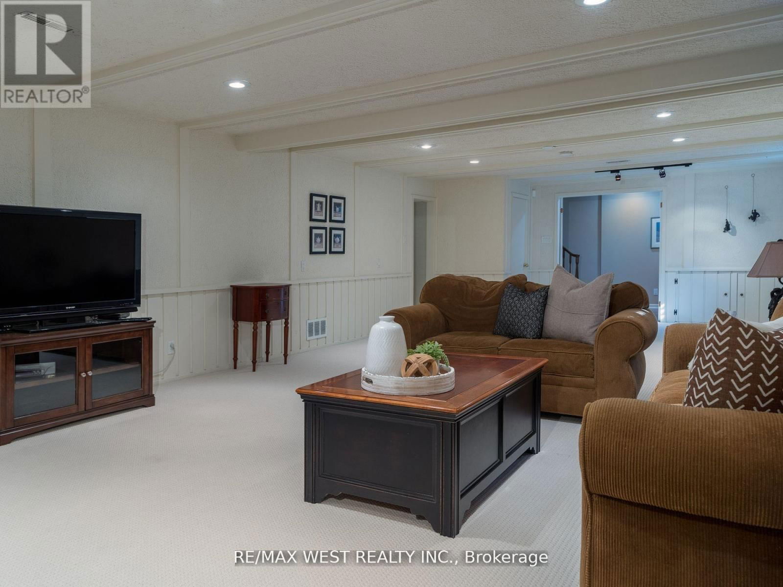 57 EDENVALE CRESCENT Image 27