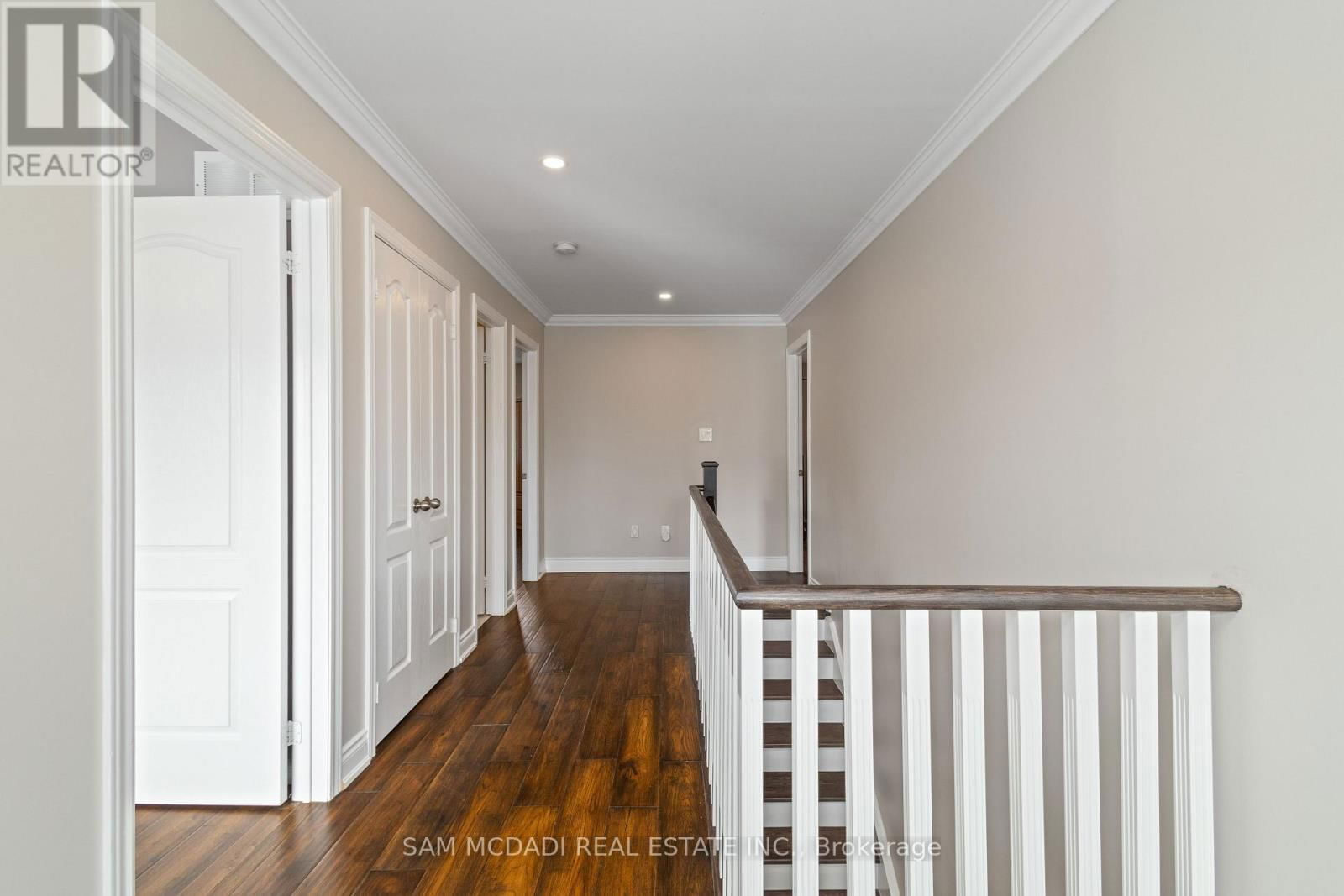 7174 UPTON CRESCENT Image 23