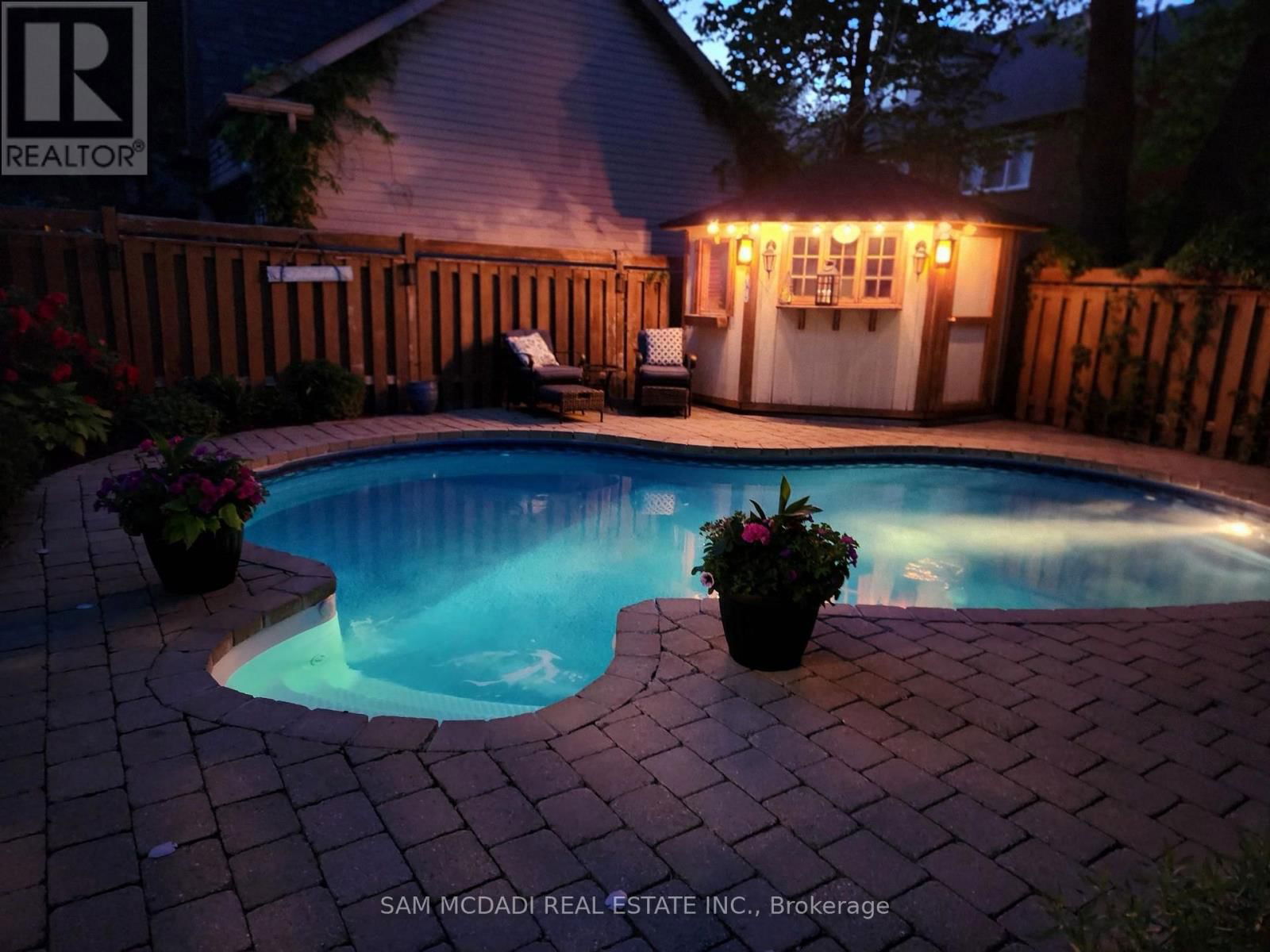 7174 UPTON CRESCENT Image 49