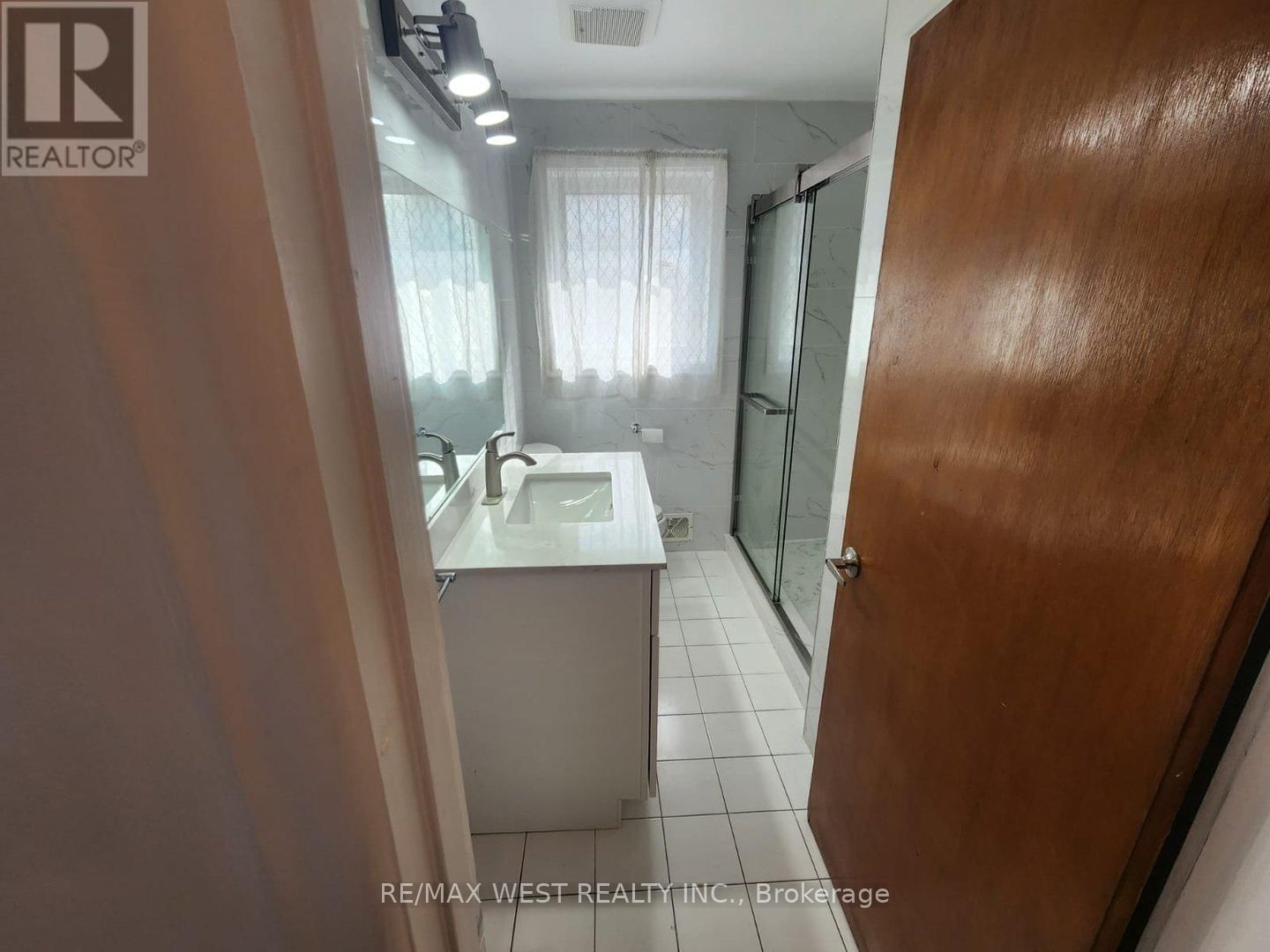 Main - 5 LUDGATE DRIVE Image 16