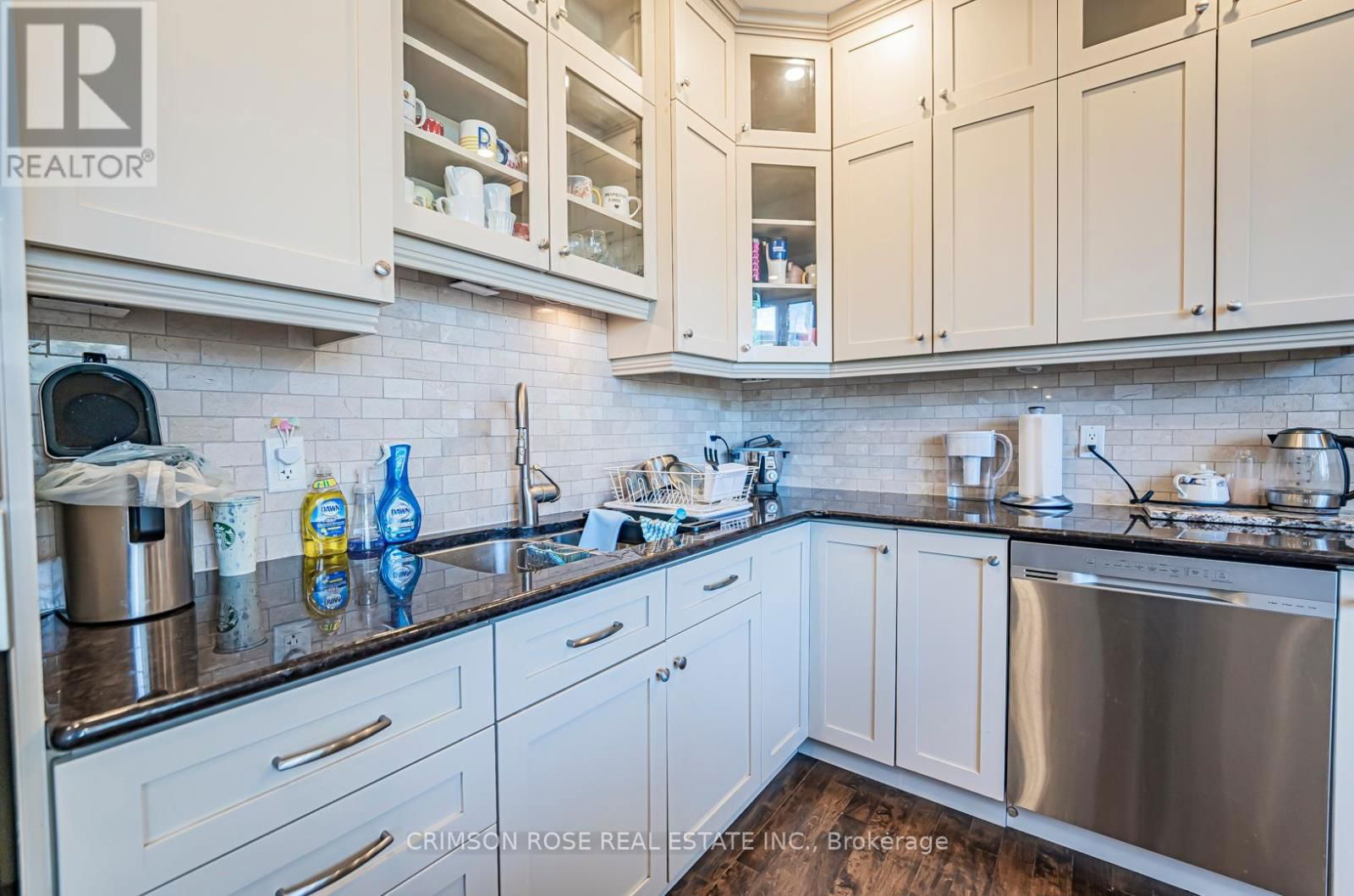 1379 DUNCAN ROAD Image 13