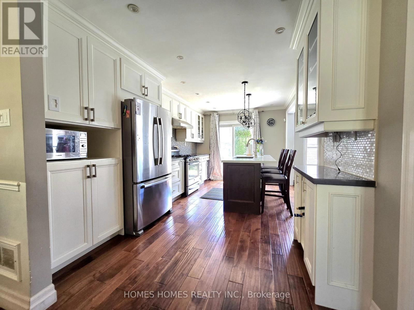 6 GRASSHOPPER WAY Image 12