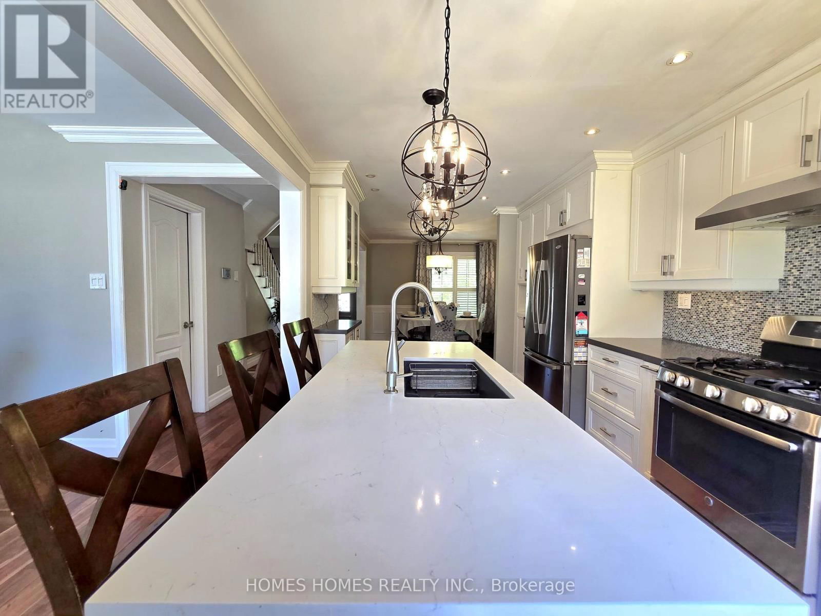 6 GRASSHOPPER WAY Image 17