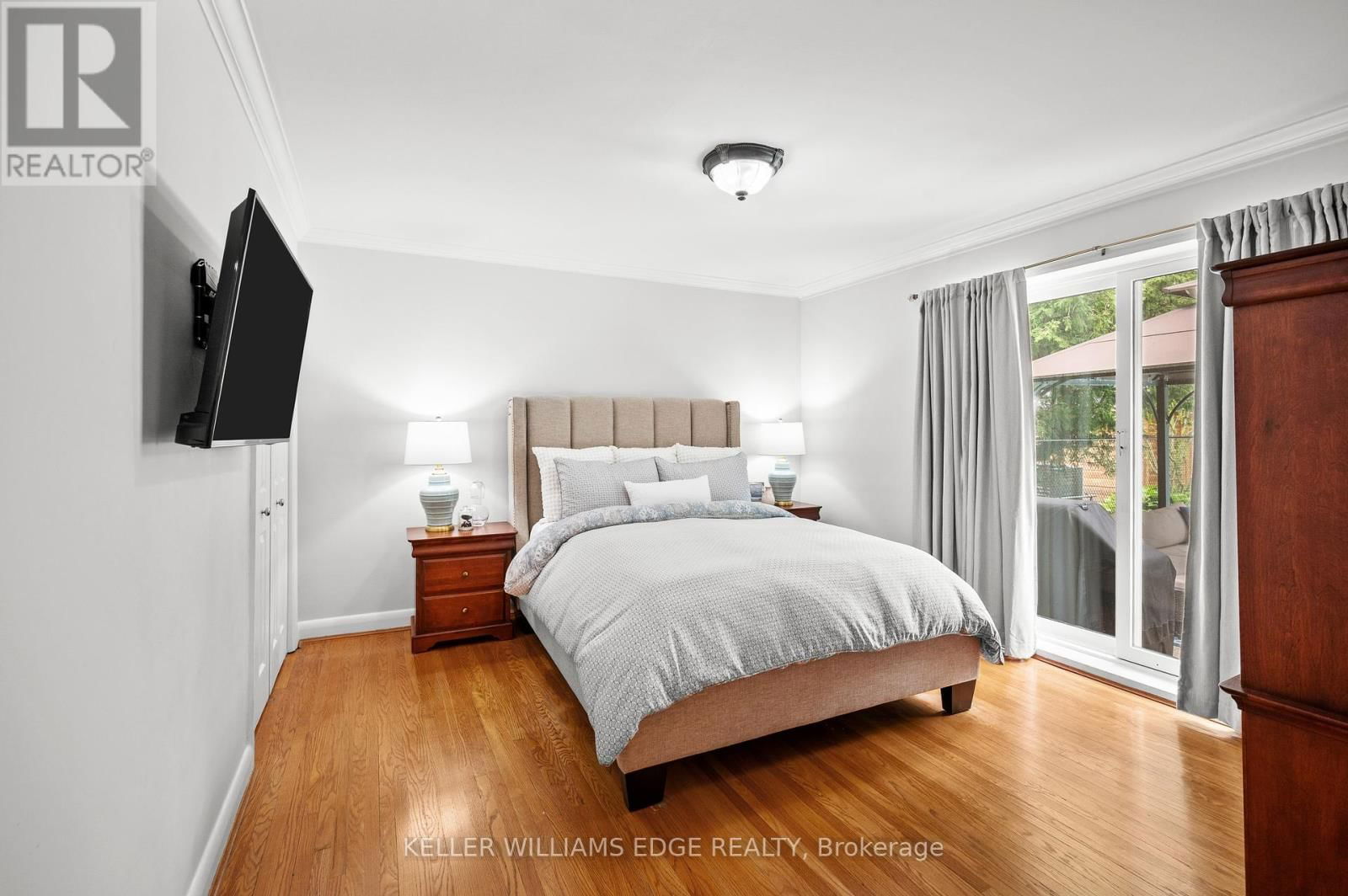 1589 CREDITON PARKWAY Image 19
