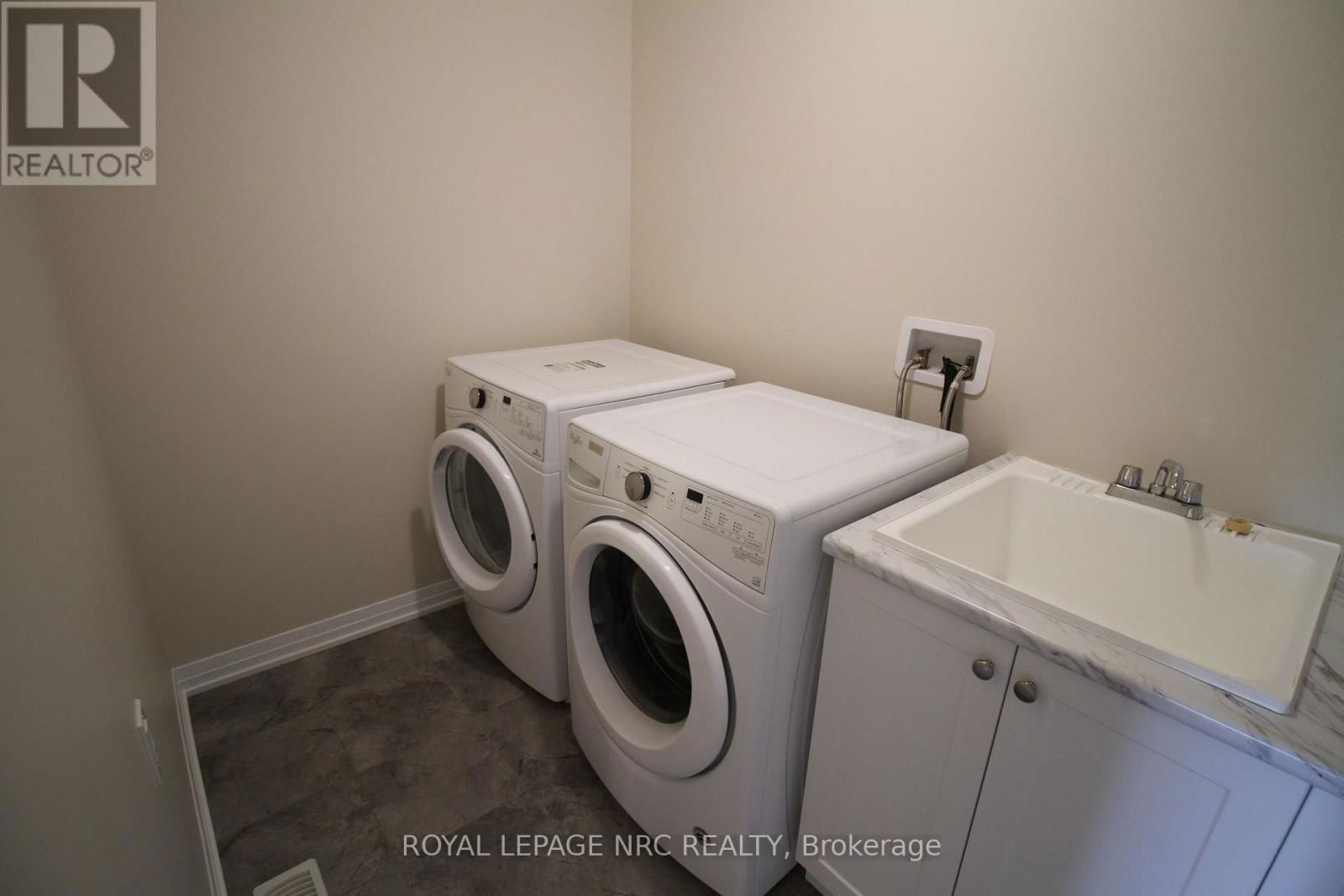 7 OLIANA WAY Image 13