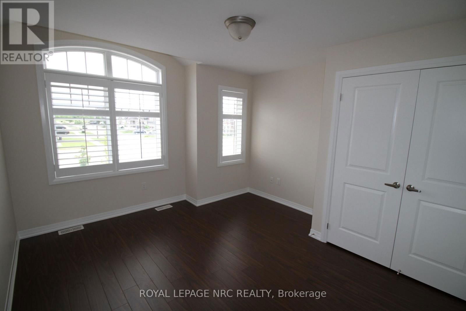 7 OLIANA WAY Image 14
