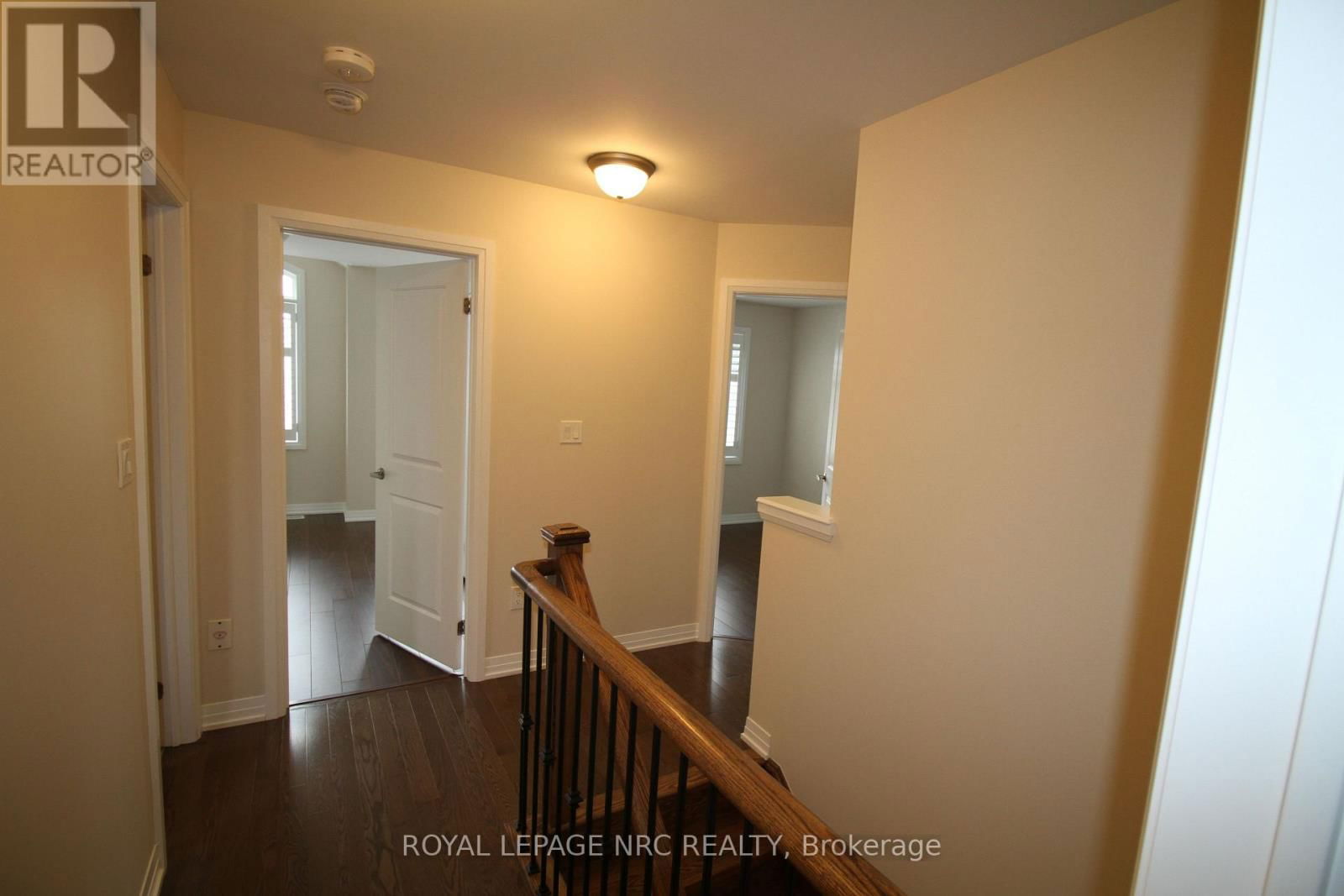 7 OLIANA WAY Image 24