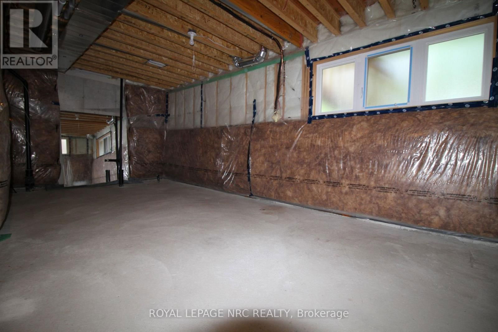 7 OLIANA WAY Image 25