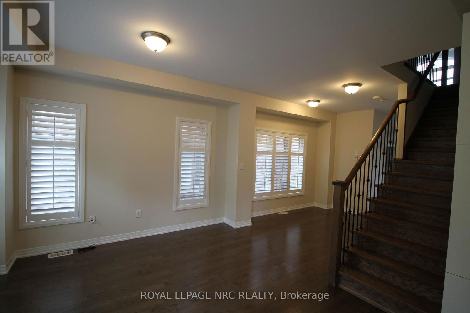 7 OLIANA WAY Image 6