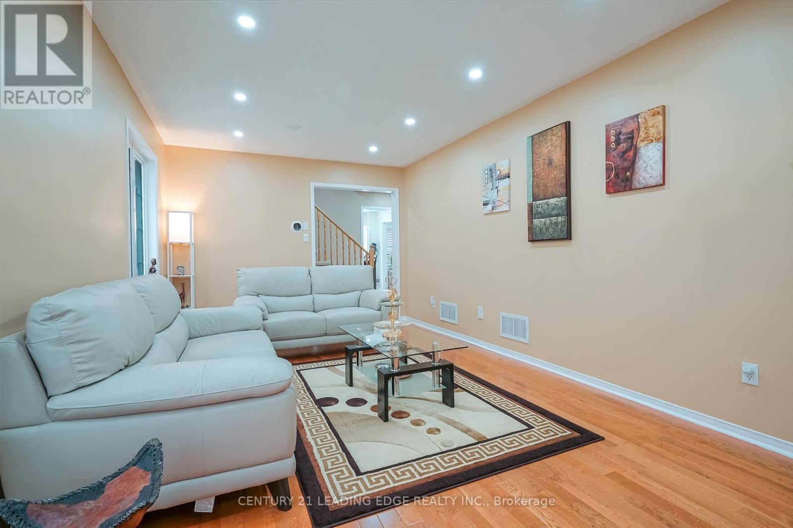 14 GALVESTON CRESCENT Image 7