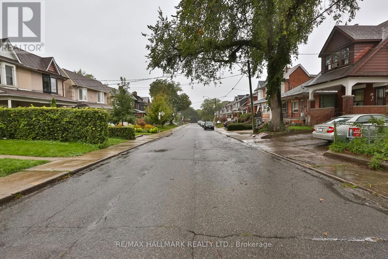 Bsmt - 80A MACKAY AVENUE Image 22