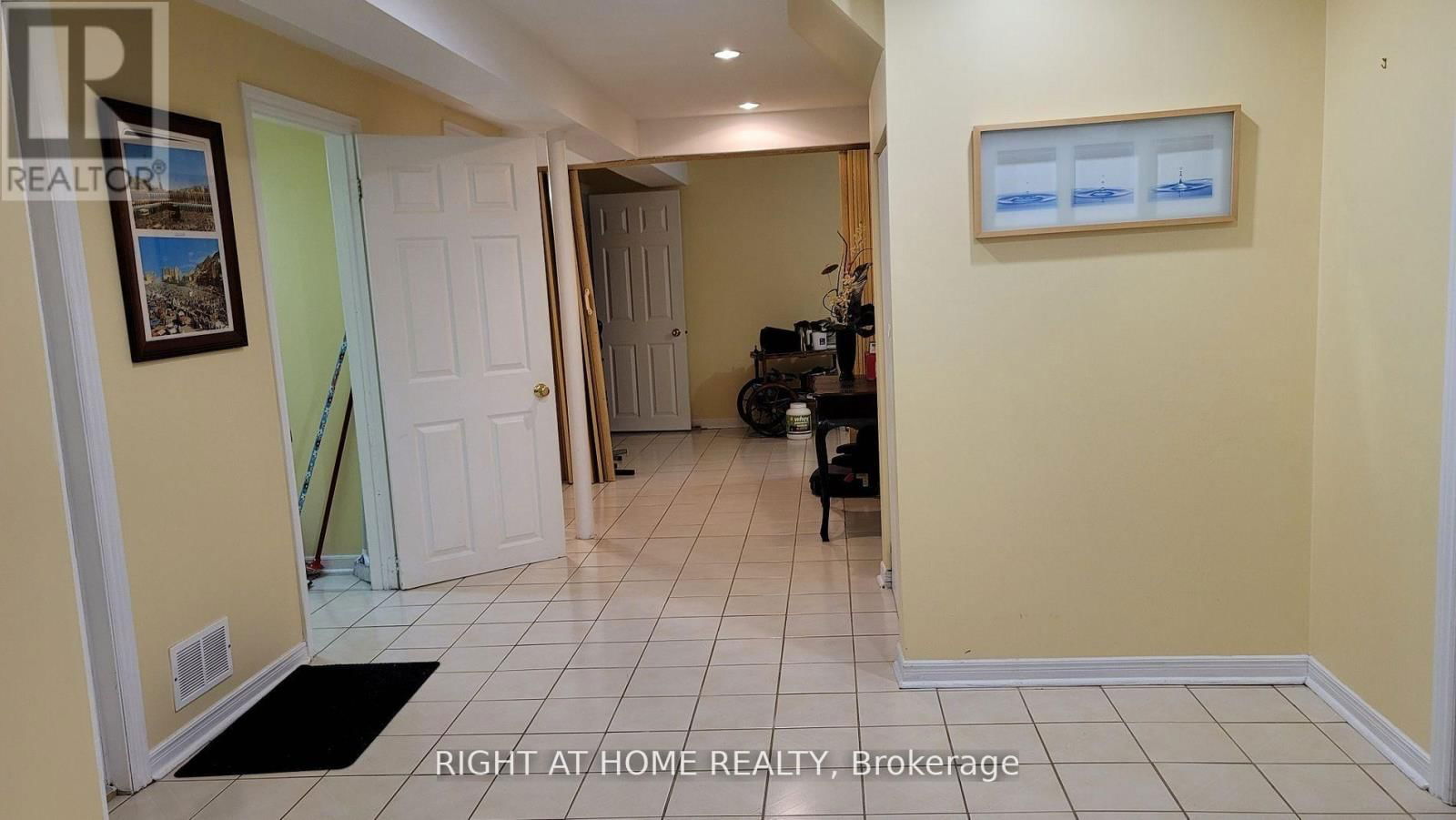 5194 GUILDWOOD WAY Image 18