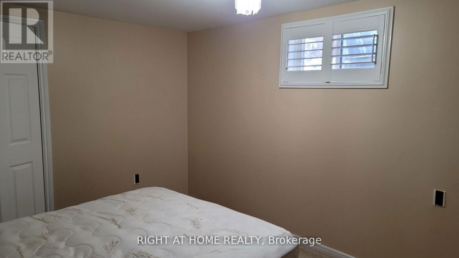 5194 GUILDWOOD WAY Image 21