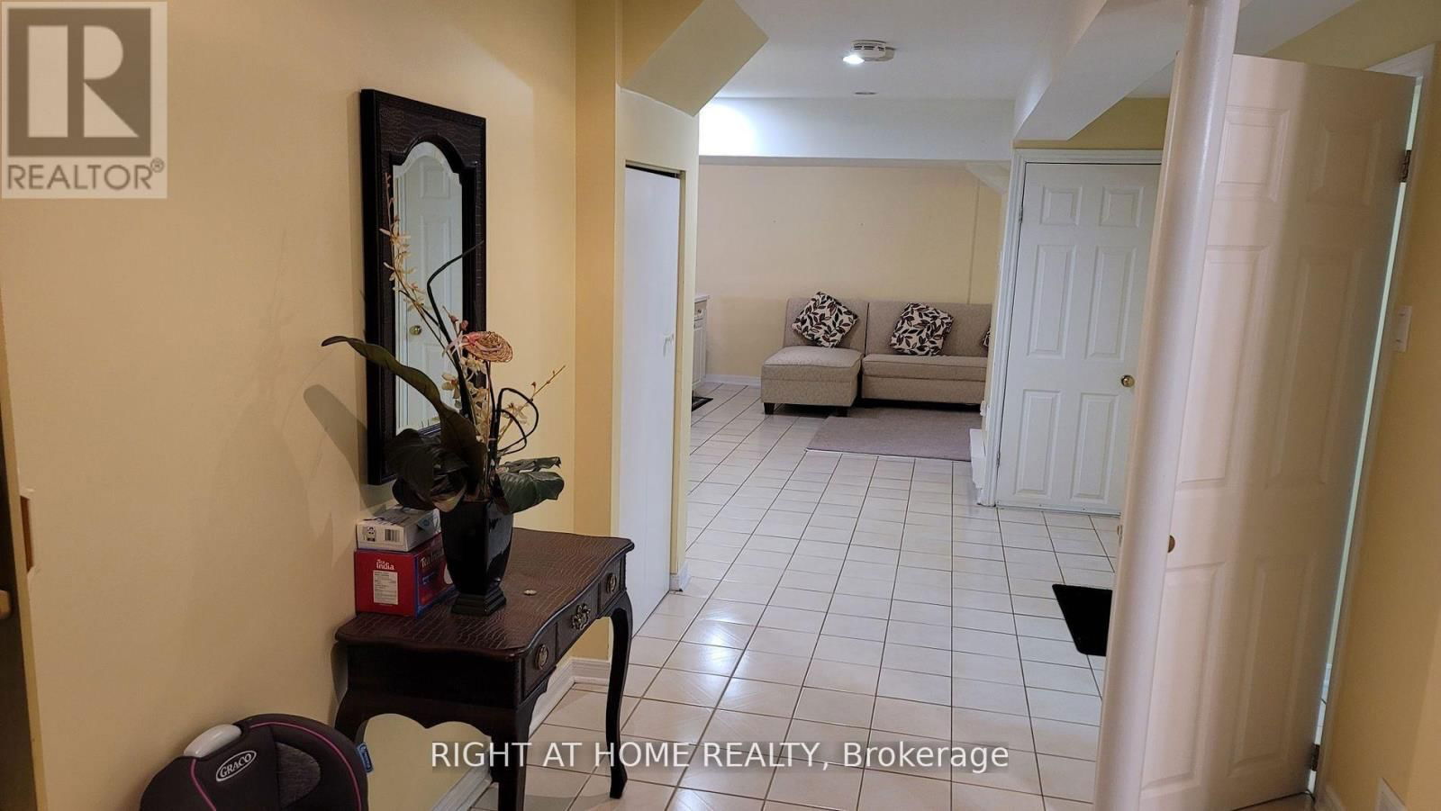 5194 GUILDWOOD WAY Image 31