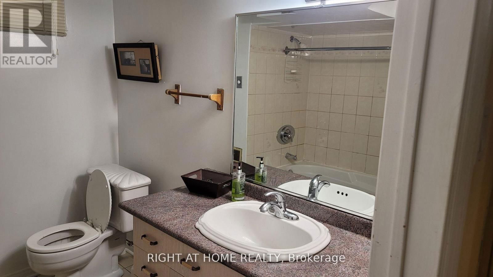 5194 GUILDWOOD WAY Image 6