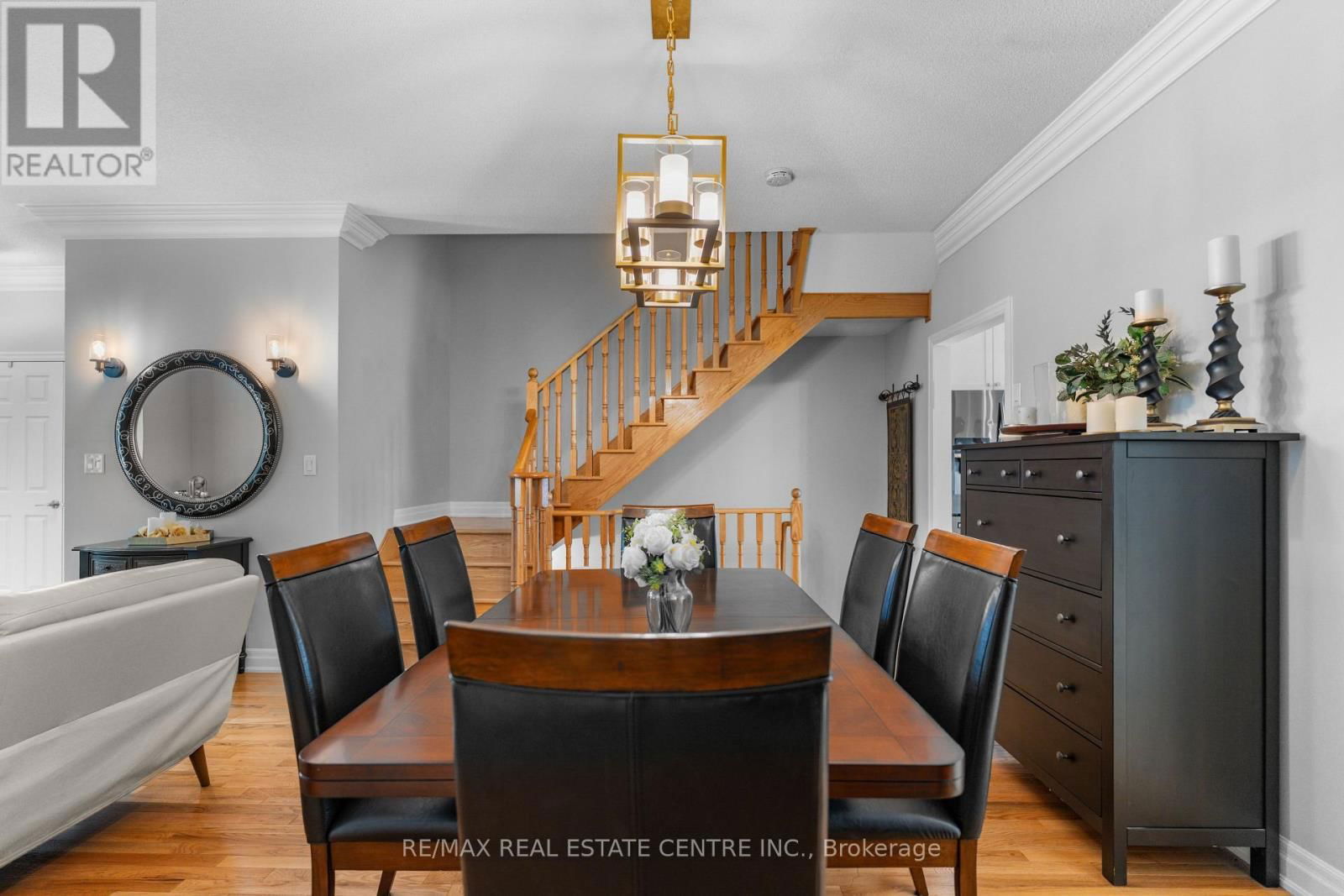 12 ST. LAWRENCE DRIVE Image 10