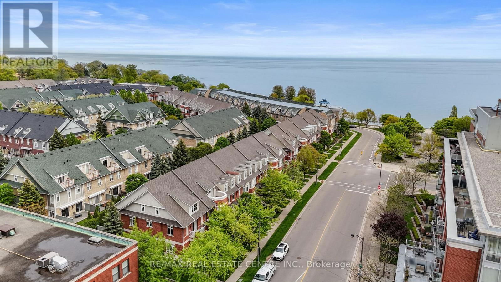 12 ST. LAWRENCE DRIVE Image 41