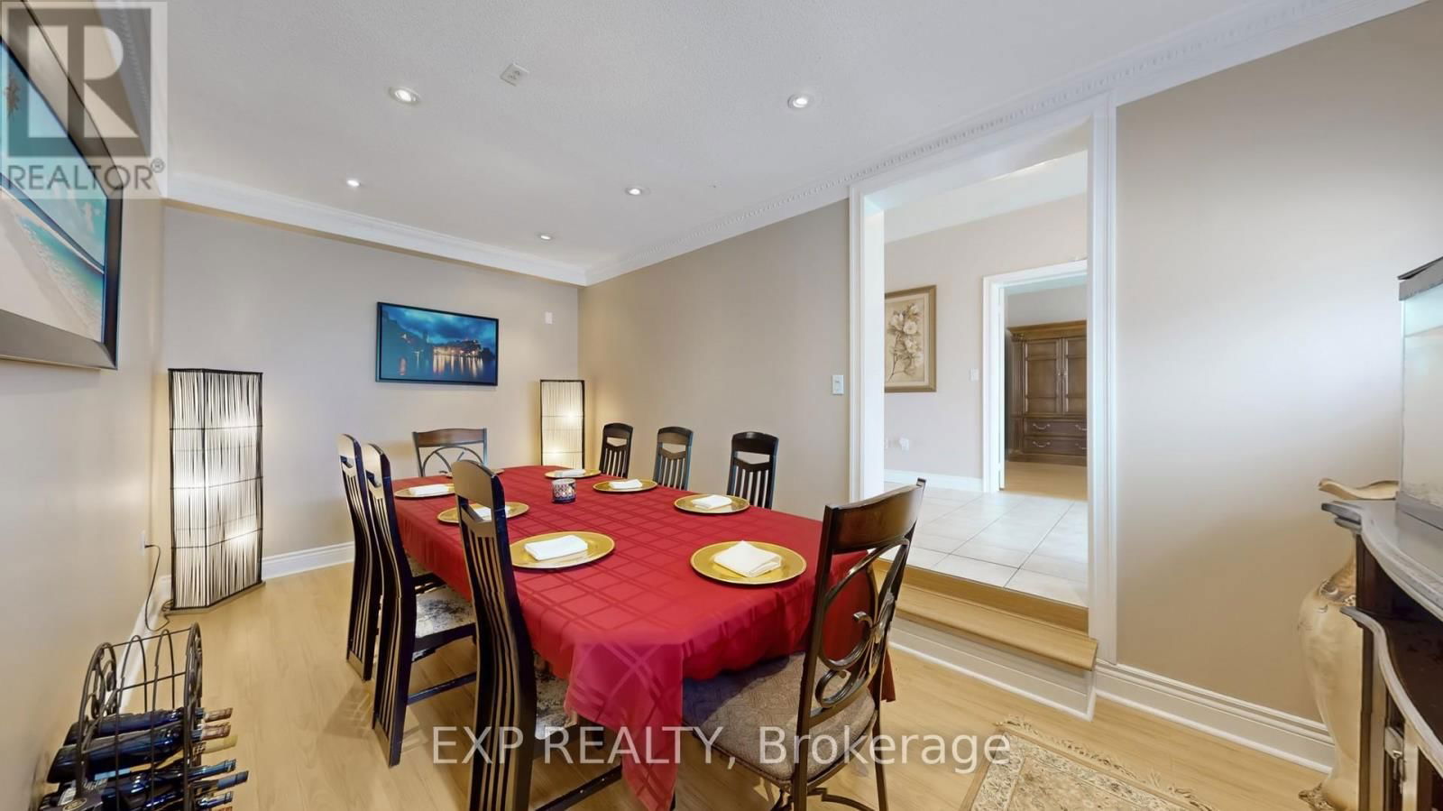 28 COSMO COURT Image 15