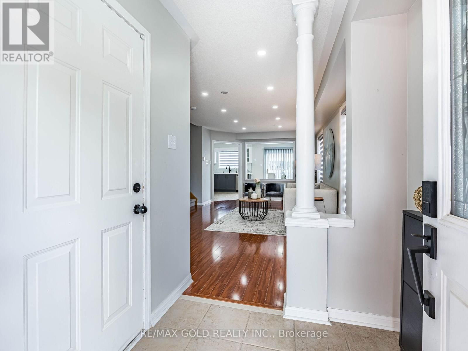 7 DUNLOP COURT Image 3