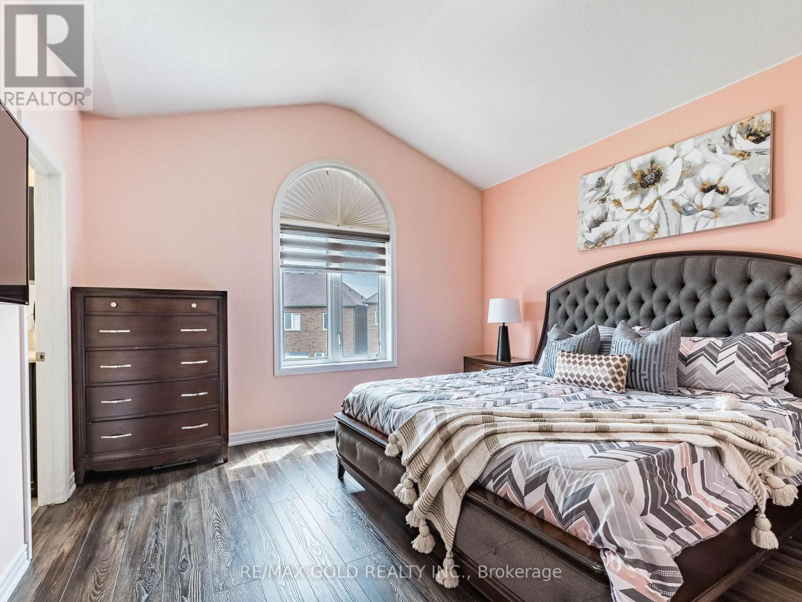 9 KEMPENFELT TRAIL Image 20