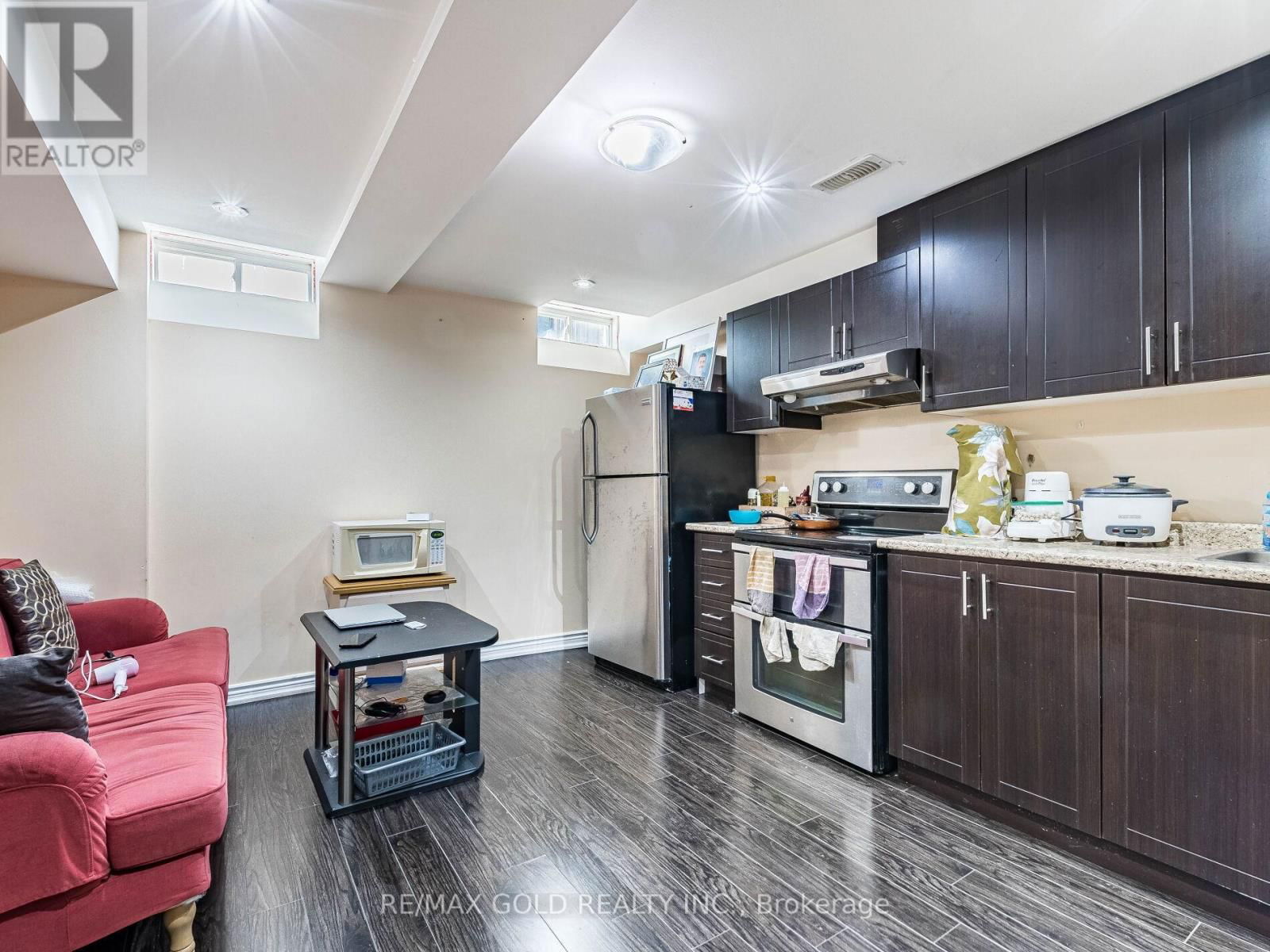 9 KEMPENFELT TRAIL Image 29