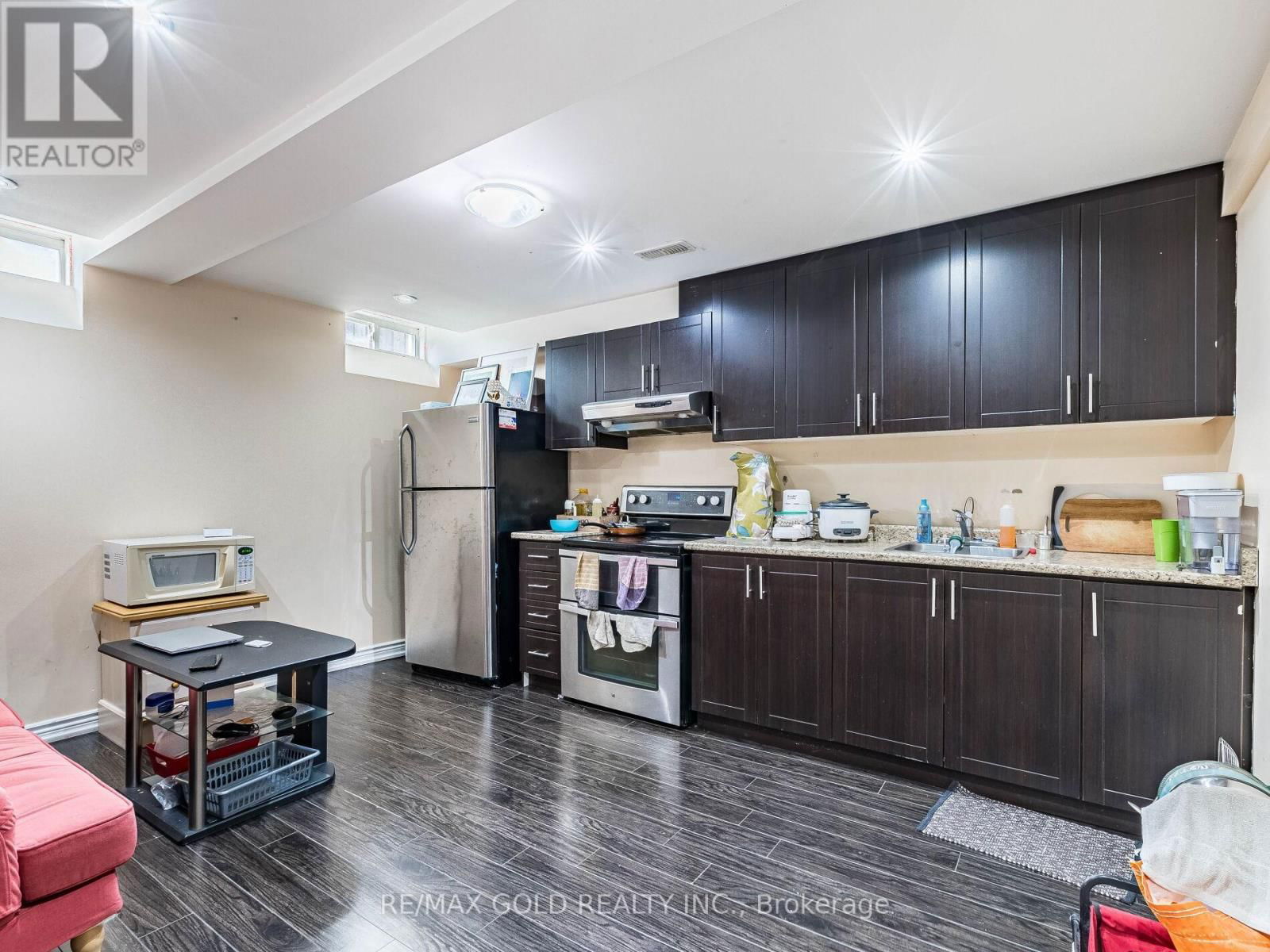 9 KEMPENFELT TRAIL Image 30