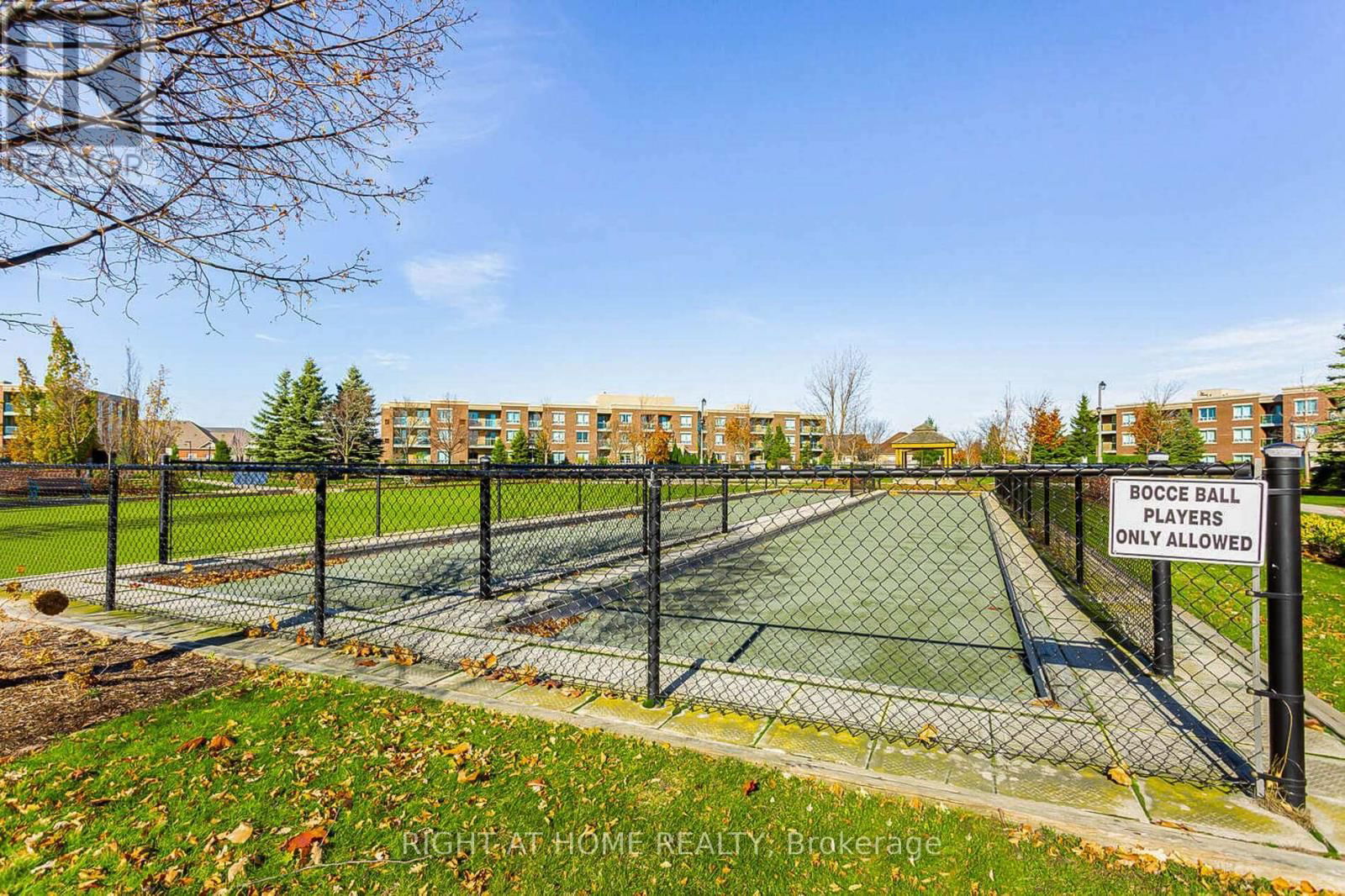 318 - 65 VIA ROSEDALE Image 19