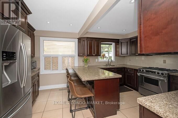 74 ROSEBUD AVENUE Image 10