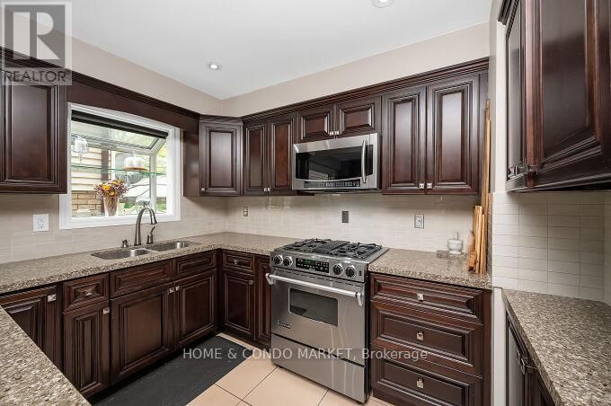 74 ROSEBUD AVENUE Image 12