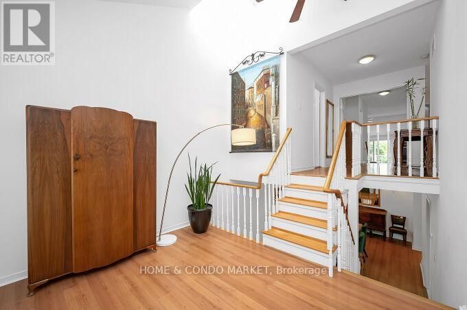 74 ROSEBUD AVENUE Image 19