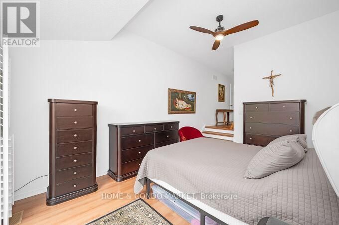 74 ROSEBUD AVENUE Image 23