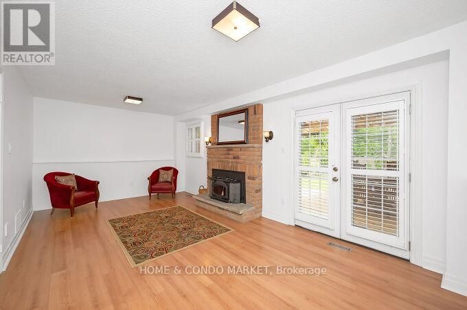74 ROSEBUD AVENUE Image 32