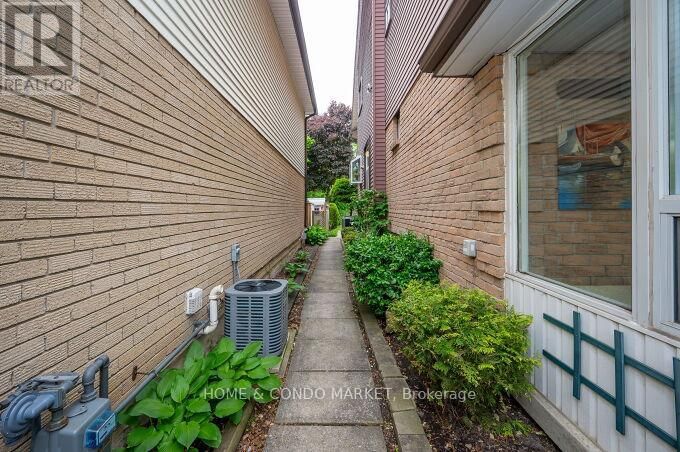 74 ROSEBUD AVENUE Image 50