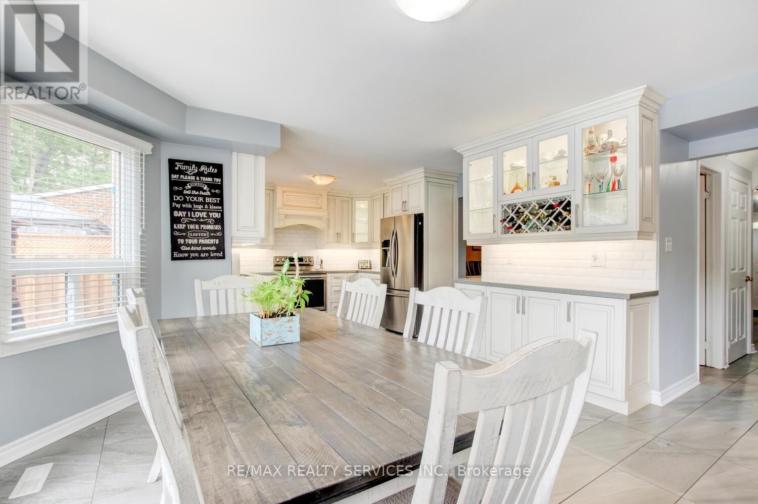 119 KENPARK AVENUE Image 15