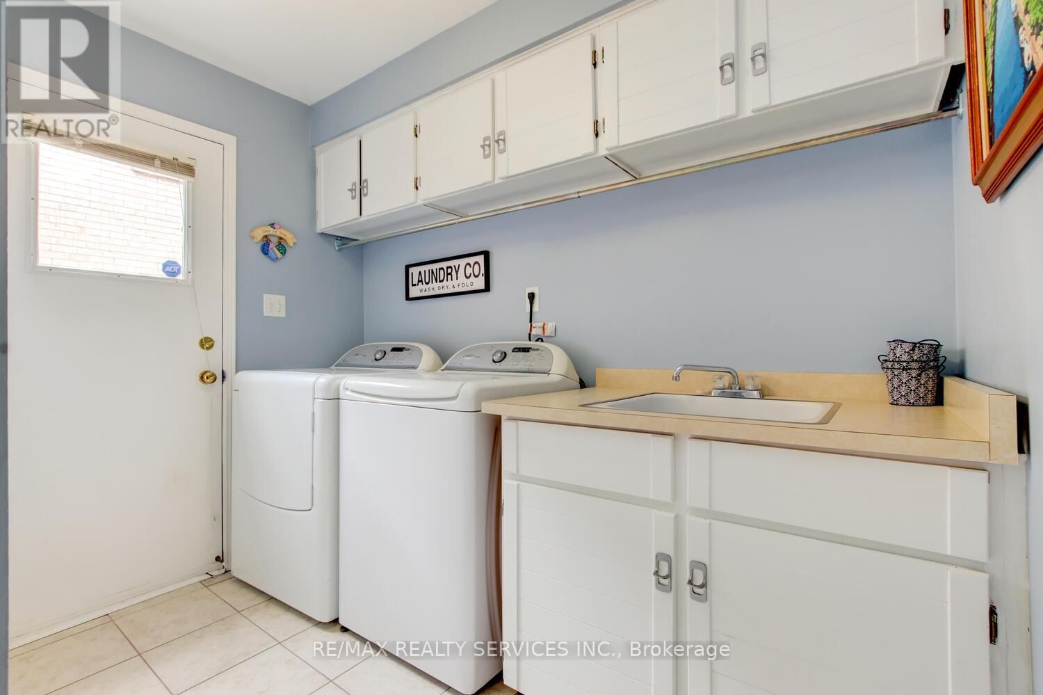119 KENPARK AVENUE Image 19