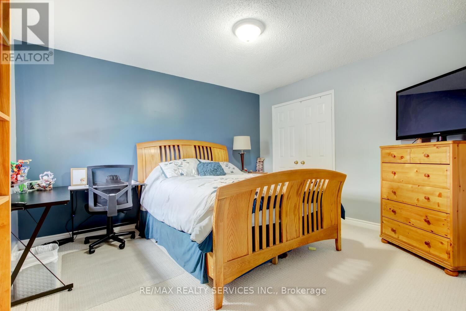 119 KENPARK AVENUE Image 26