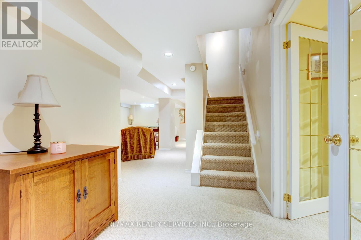 119 KENPARK AVENUE Image 30