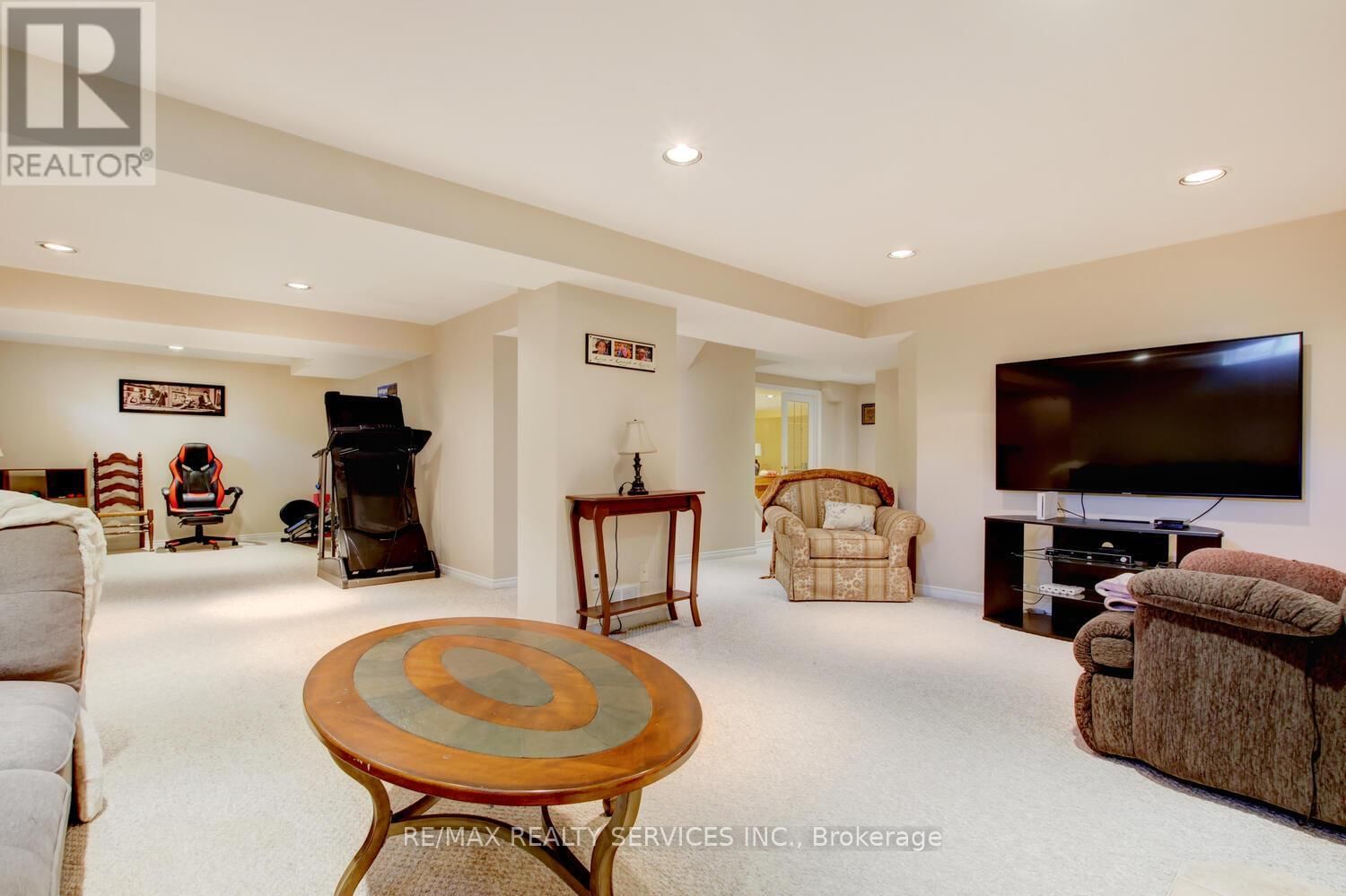 119 KENPARK AVENUE Image 34