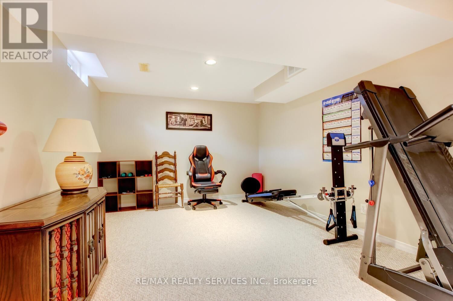 119 KENPARK AVENUE Image 37
