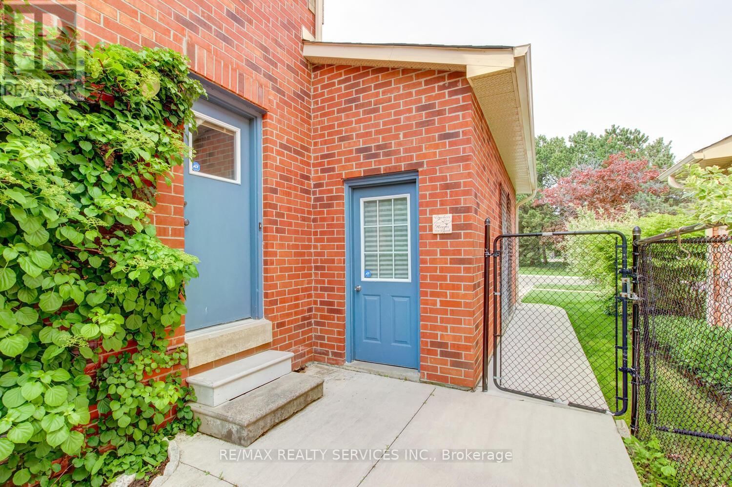 119 KENPARK AVENUE Image 46