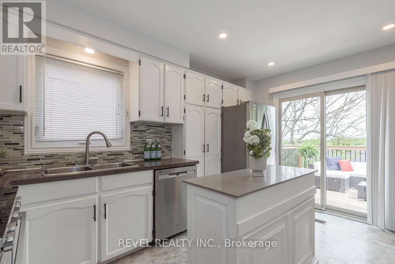 336 LISA MARIE DRIVE Image 13