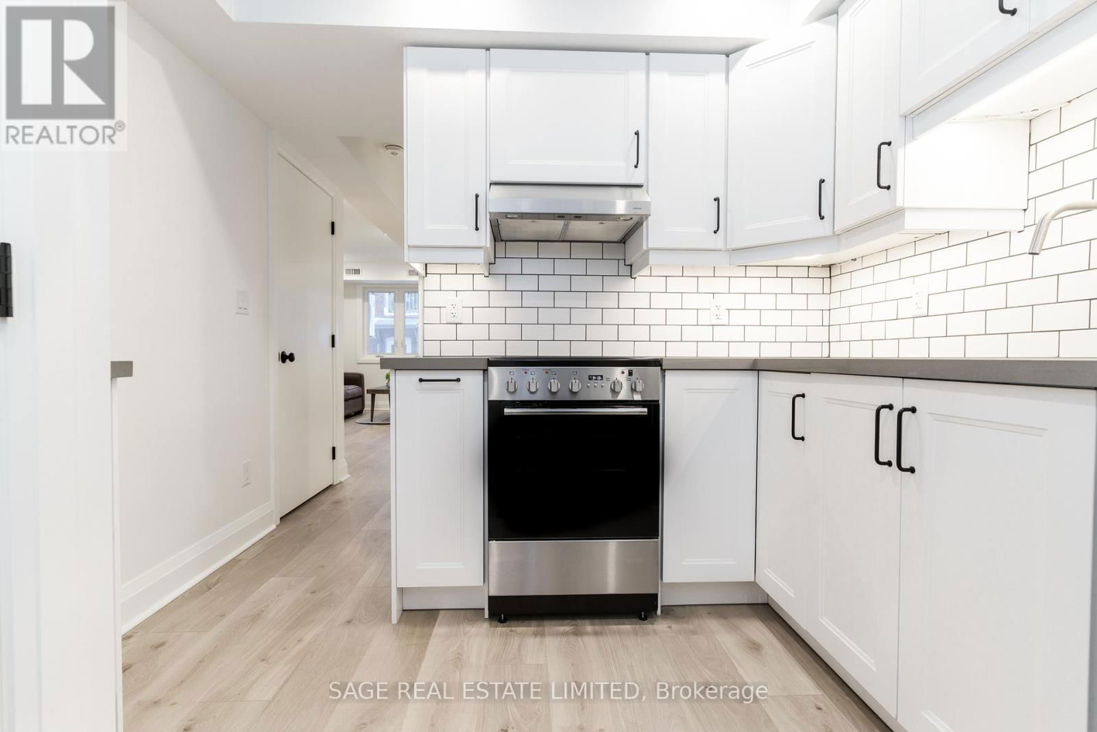 1 - 2413 DUNDAS STREET WEST Image 6