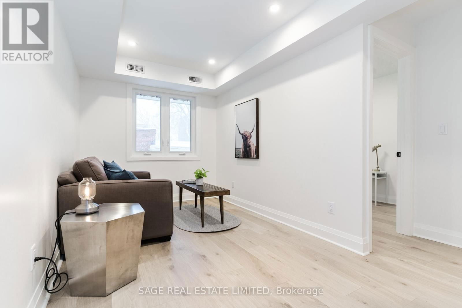 1 - 2413 DUNDAS STREET WEST Image 8