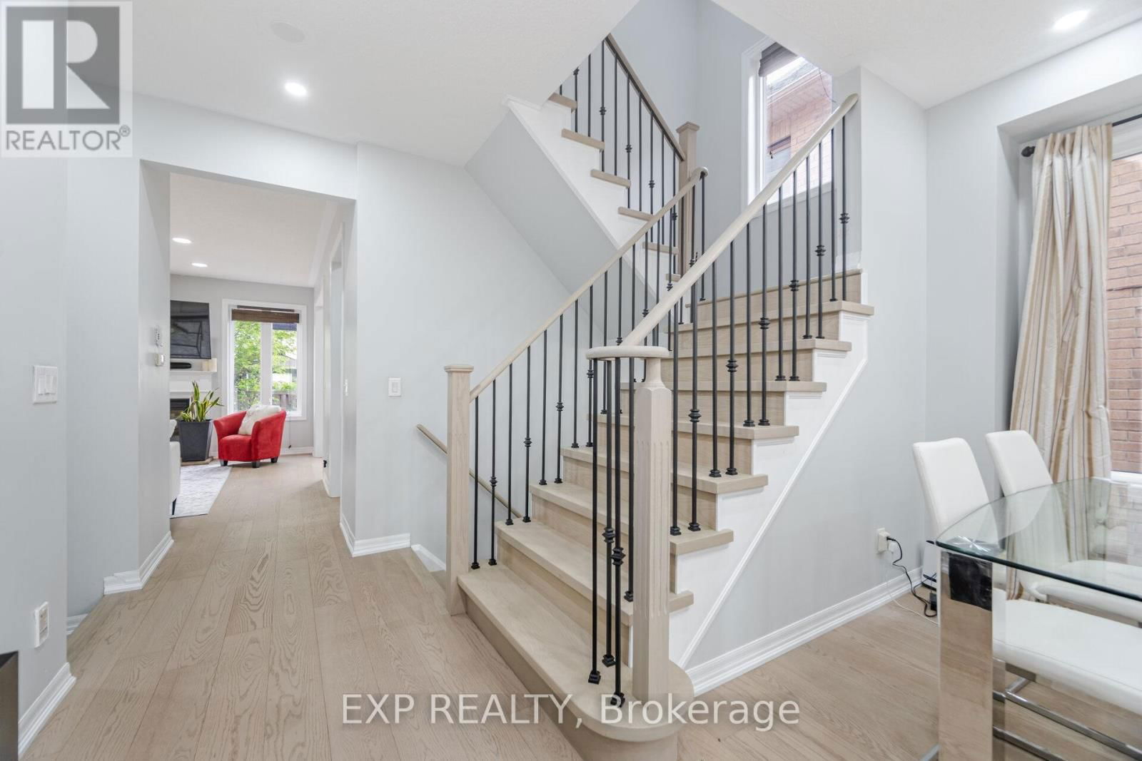 39 FORBES TERRACE Image 24