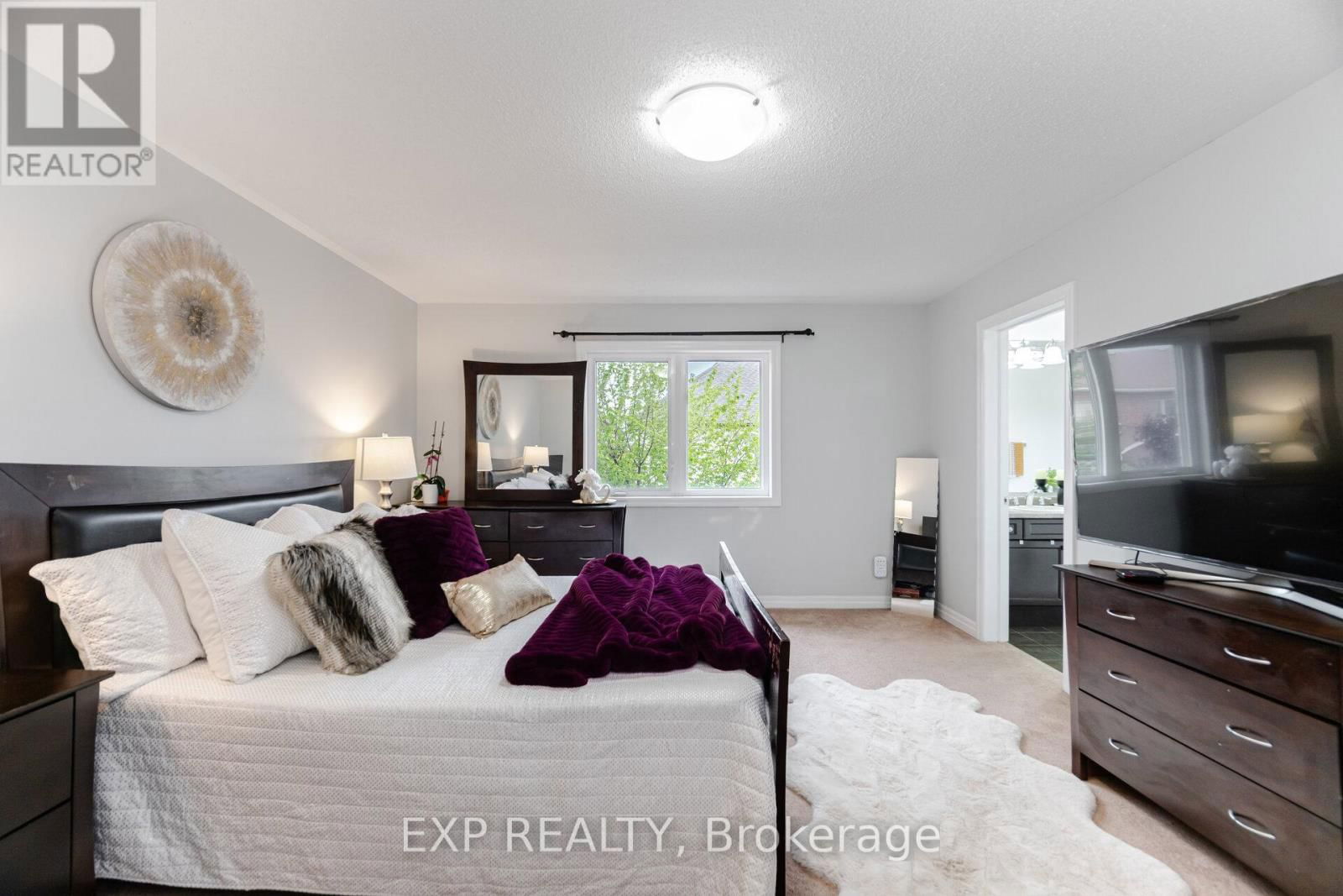 39 FORBES TERRACE Image 28